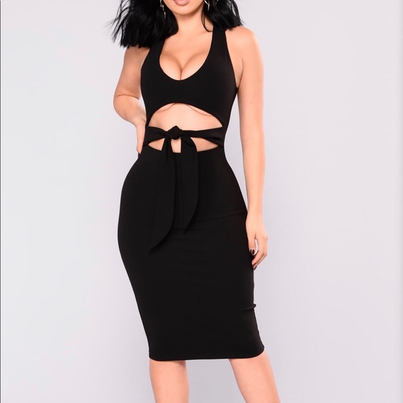 Black Fashion Nova Dress - Picture 4 of 5